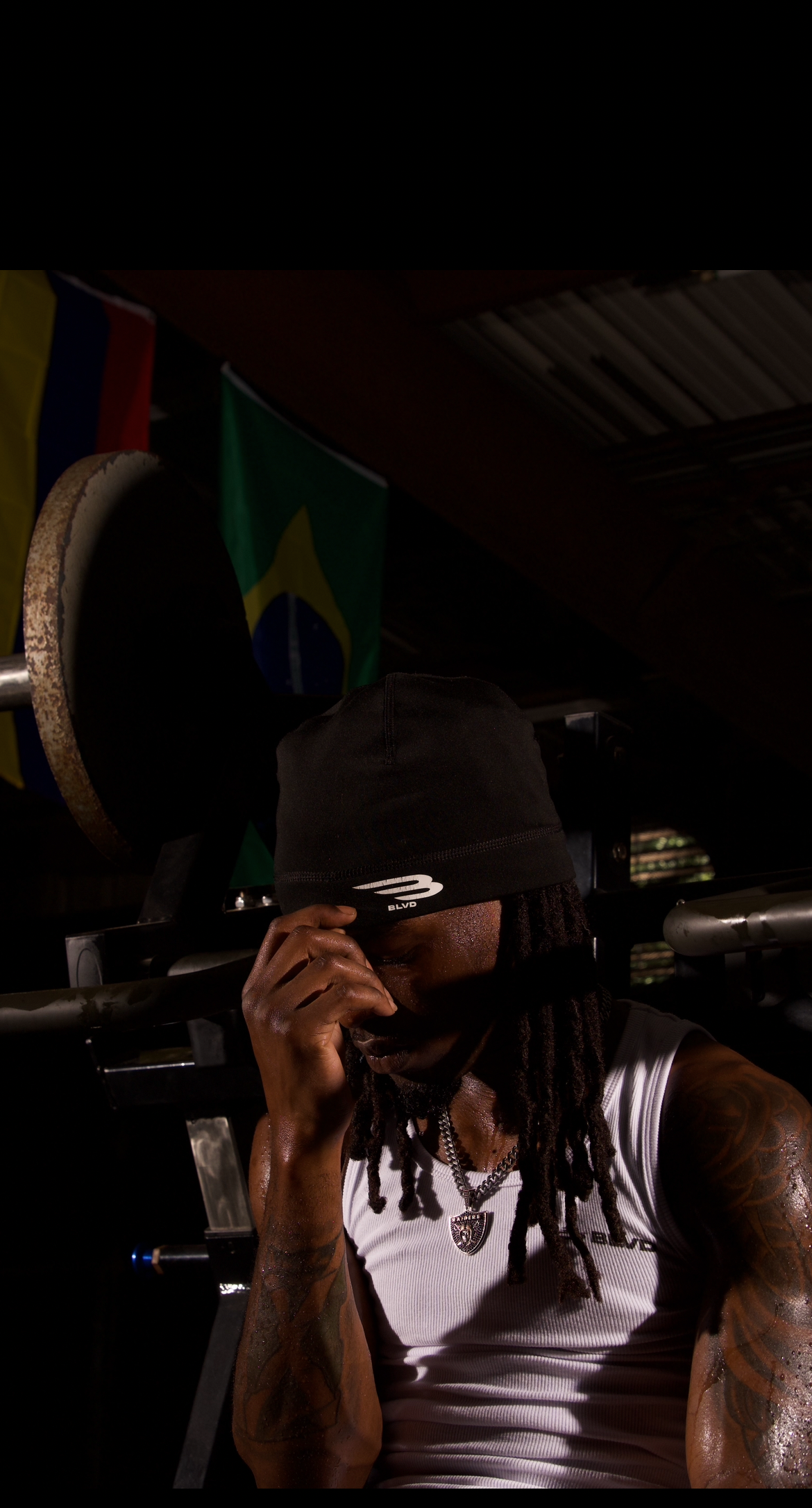 OFF SEASON ATHLETIC SKULLY